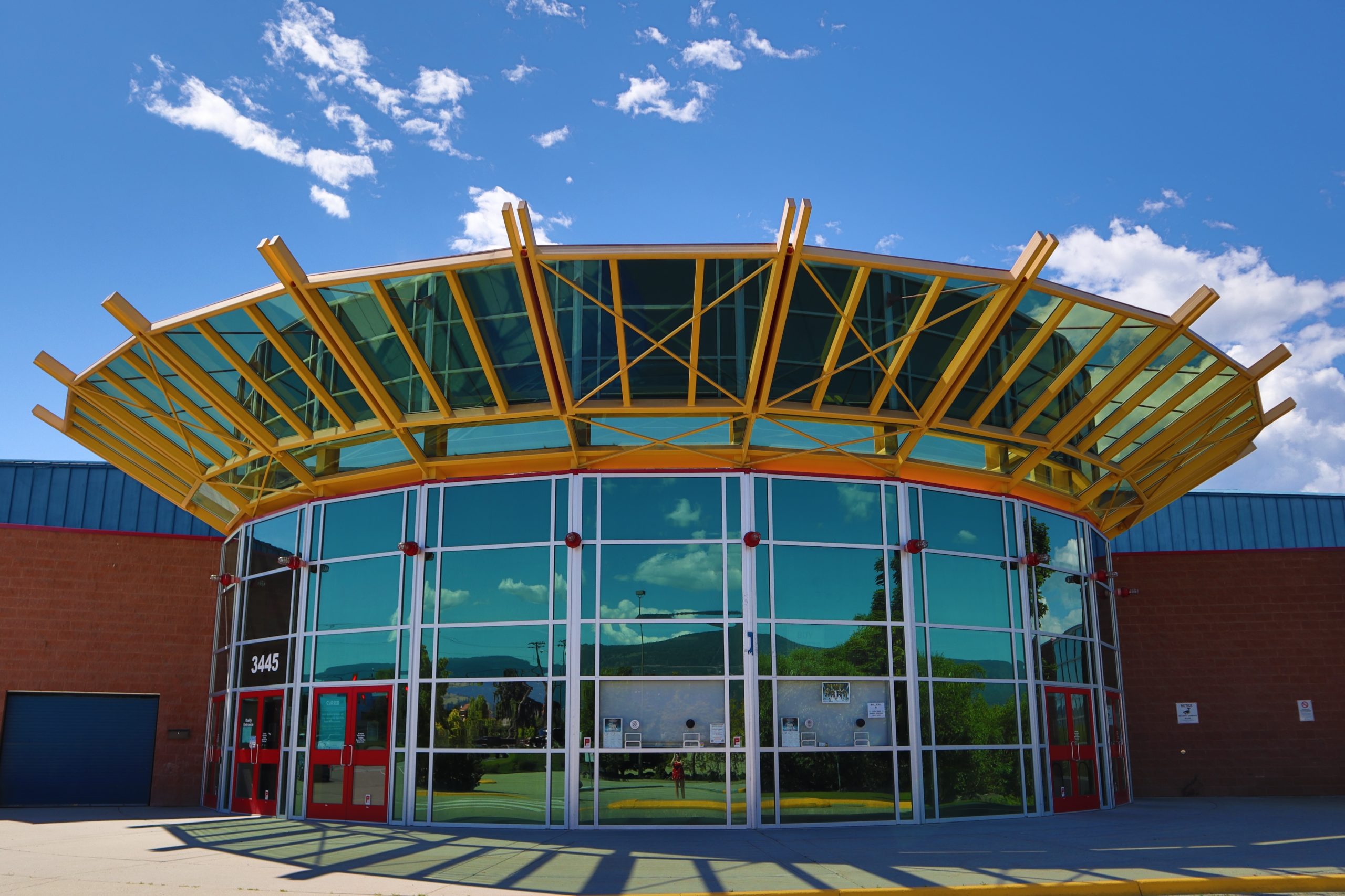 kal tire place arena vernon, bc